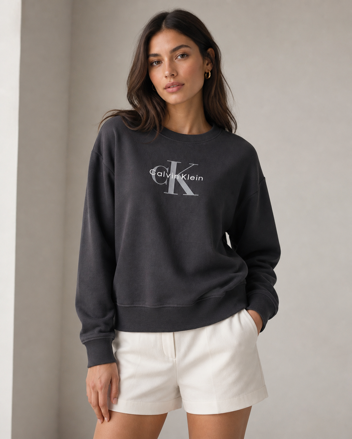 CALVIN KLEIN - SWEATSHIRT FEMME NOIR EN COTON | COLLEKT PARIS