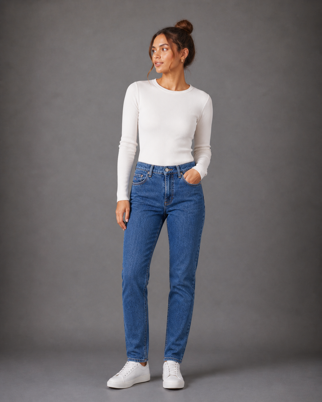 TOMMY HILFIGER - JEAN MOM FEMME BLEU ULTRA HIGH TAPERED | COLLEKT PARIS