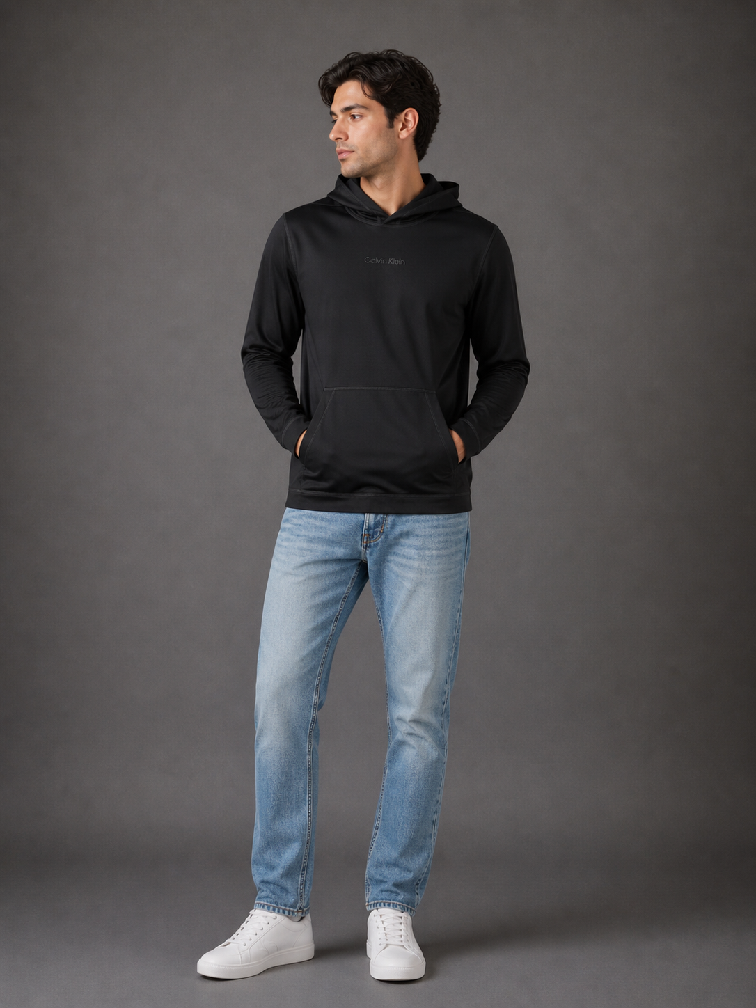 CALVIN KLEIN - SWEAT À CAPUCHE HOMME NOIR | COLLEKT PARIS